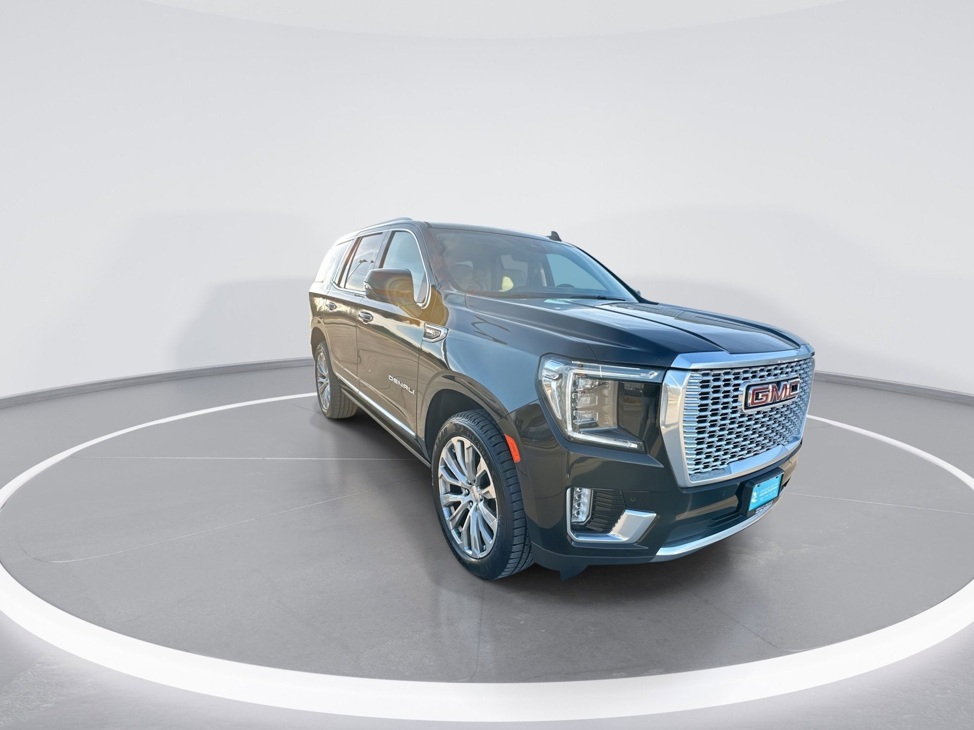 2023 GMC Yukon — side profile view